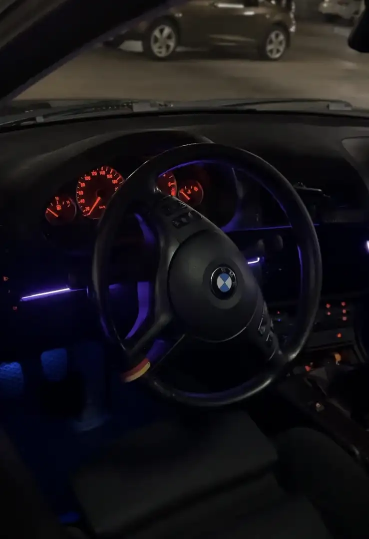 BMW 318 E46, Angel/eagle eyes, Ambient bel, Pops and bangs - 2