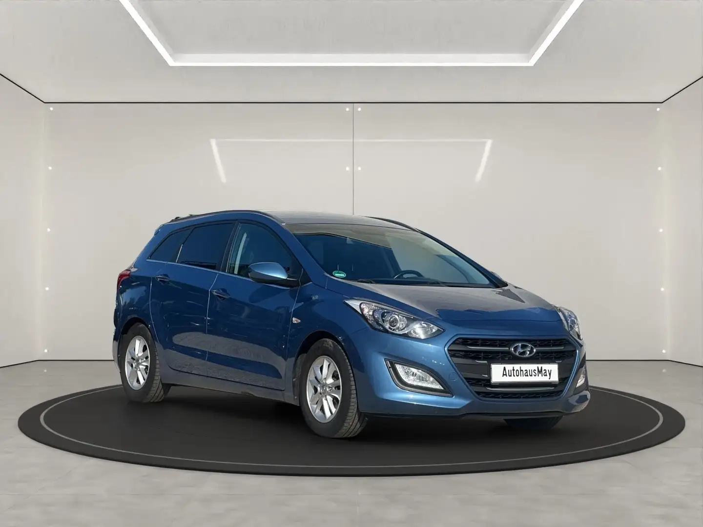 Hyundai i30 cw Trend 1.Hand Blau - 1