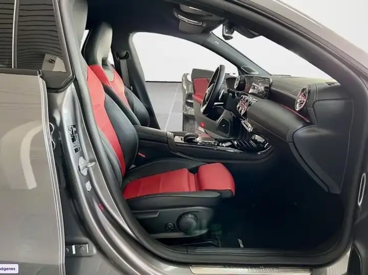 Mercedes-Benz Clase C 2020, foto 11