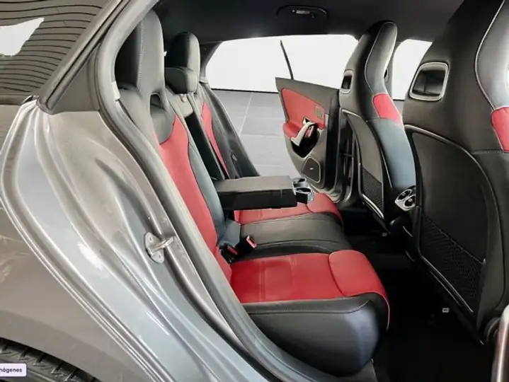 Mercedes-Benz Clase C 2020, foto 13