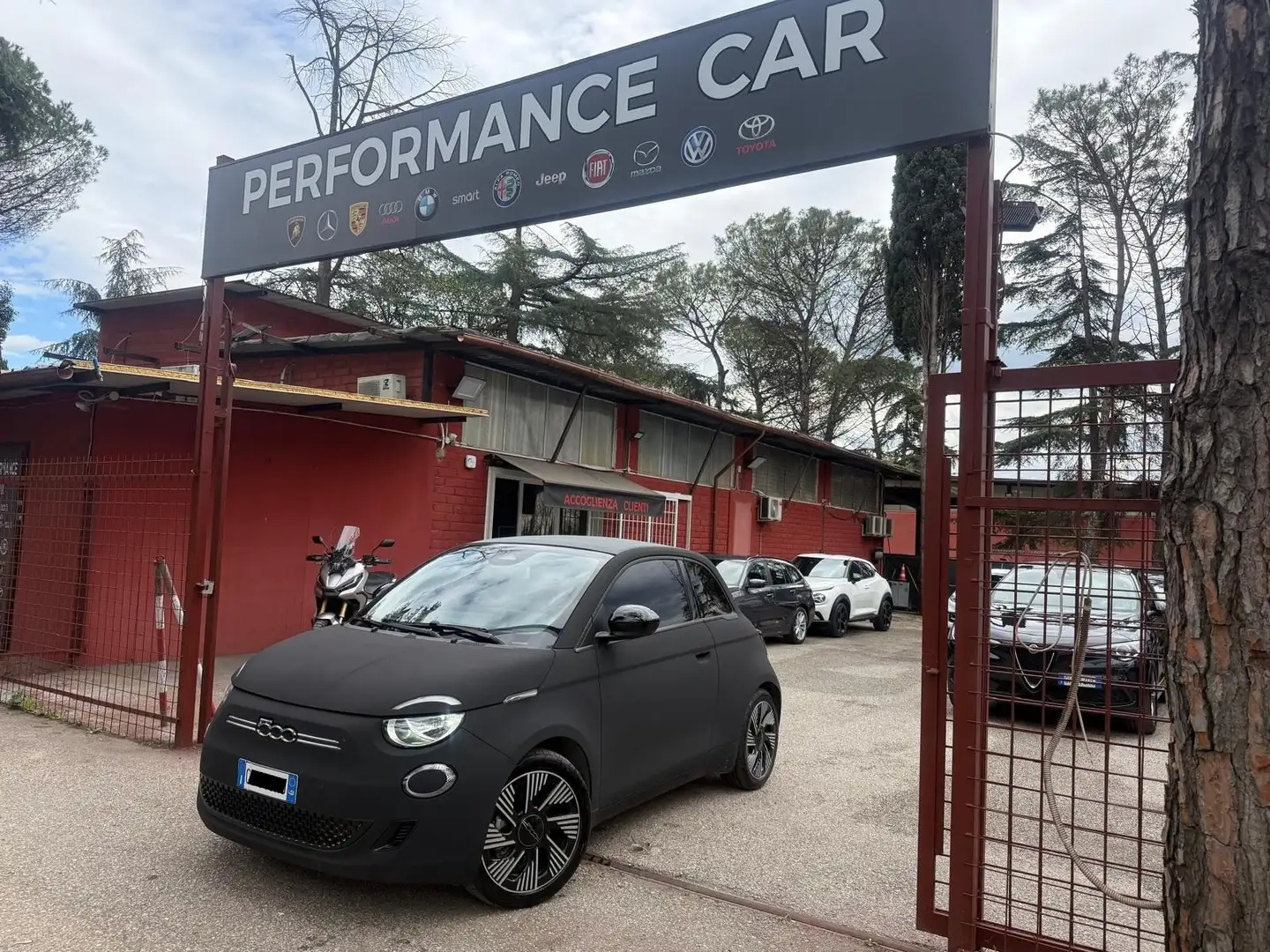 Fiat 500 500e Cabrio 42 kWh La Prima Nero - 1