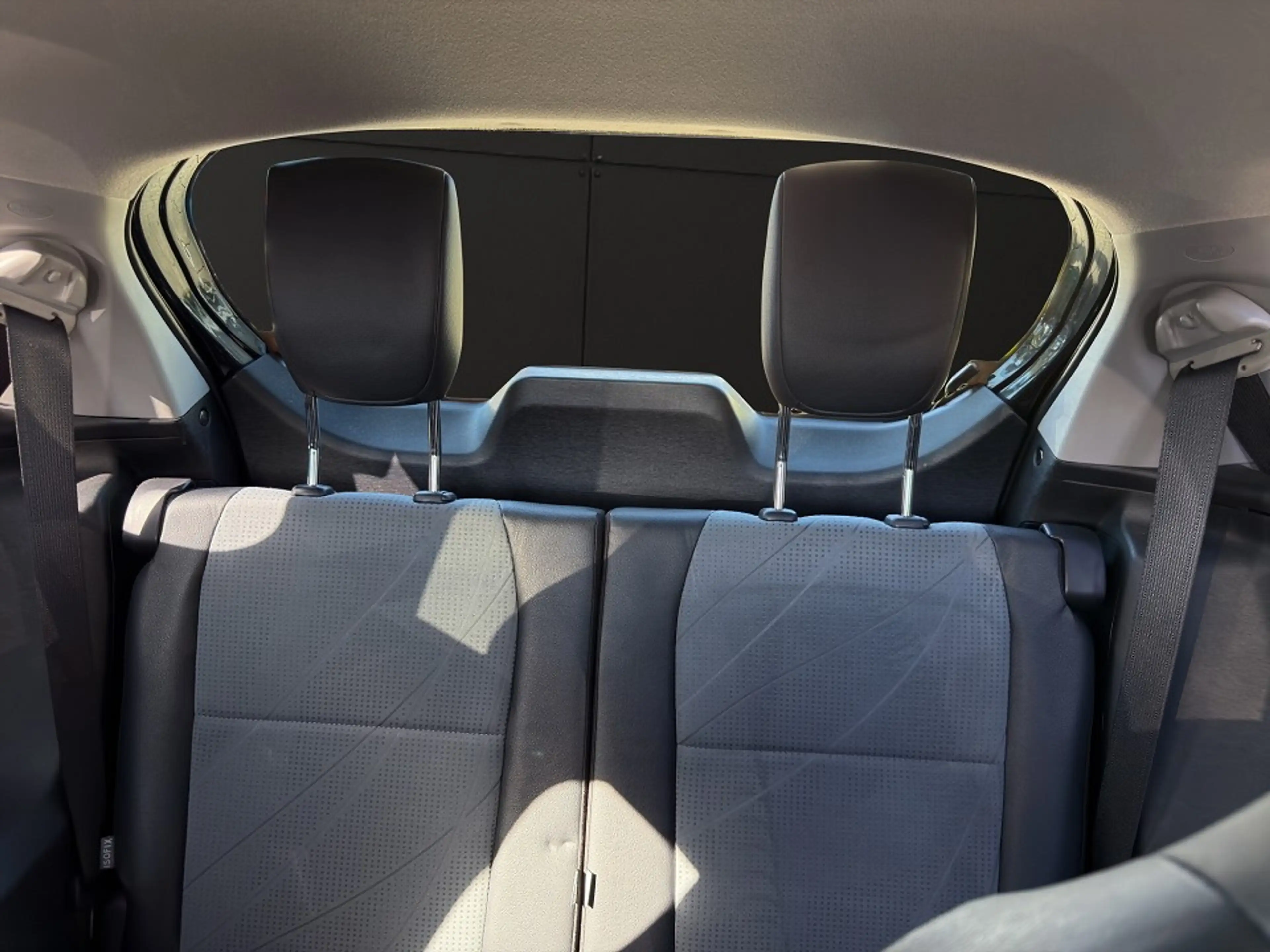 Toyota iQ 1.33 Automatik — photo 8