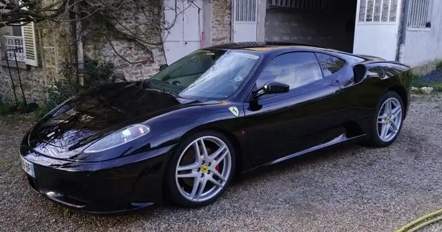 Ferrari 4.3