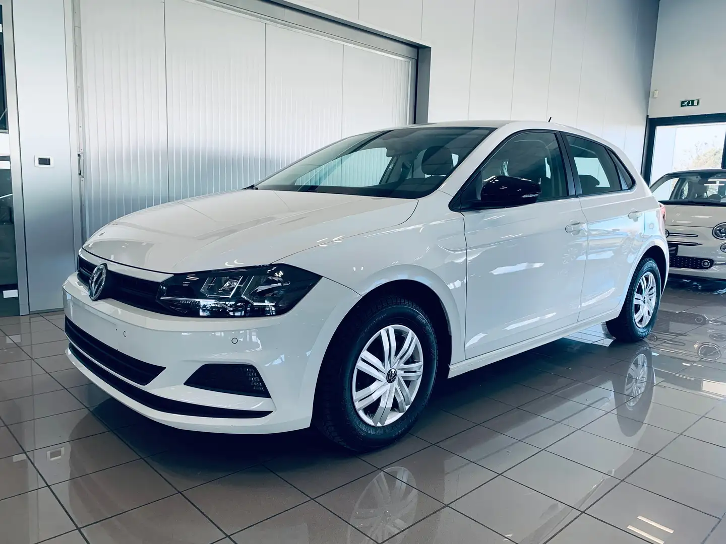 Volkswagen Polo 1.0 5P EVO BMT 65CV Wit - 1