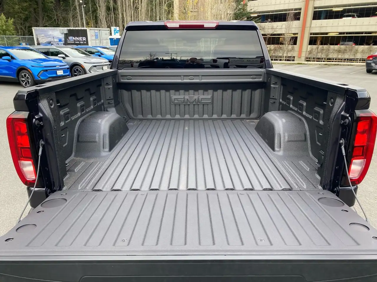 GMC Sierra 1500 снимка GMC Sierra 1500