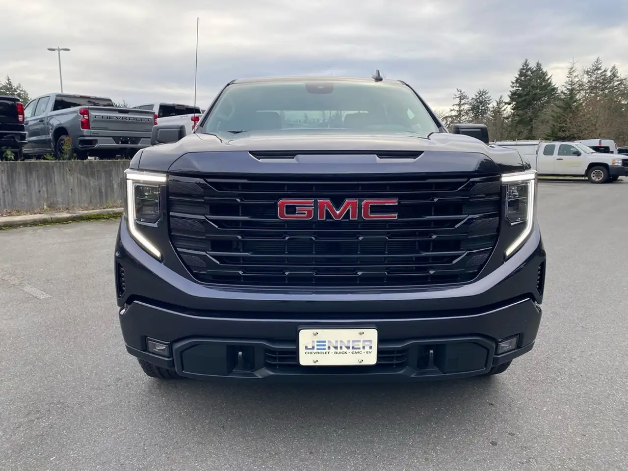 GMC Sierra 1500 снимка GMC Sierra 1500