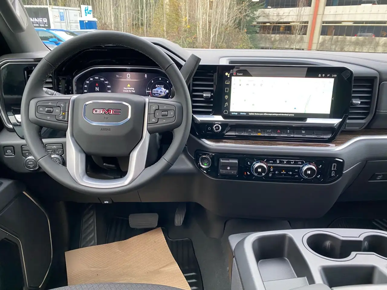 GMC Sierra 1500 снимка GMC Sierra 1500