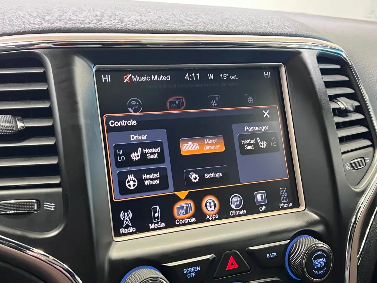 Jeep Grand Cherokee снимка Jeep Grand Cherokee
