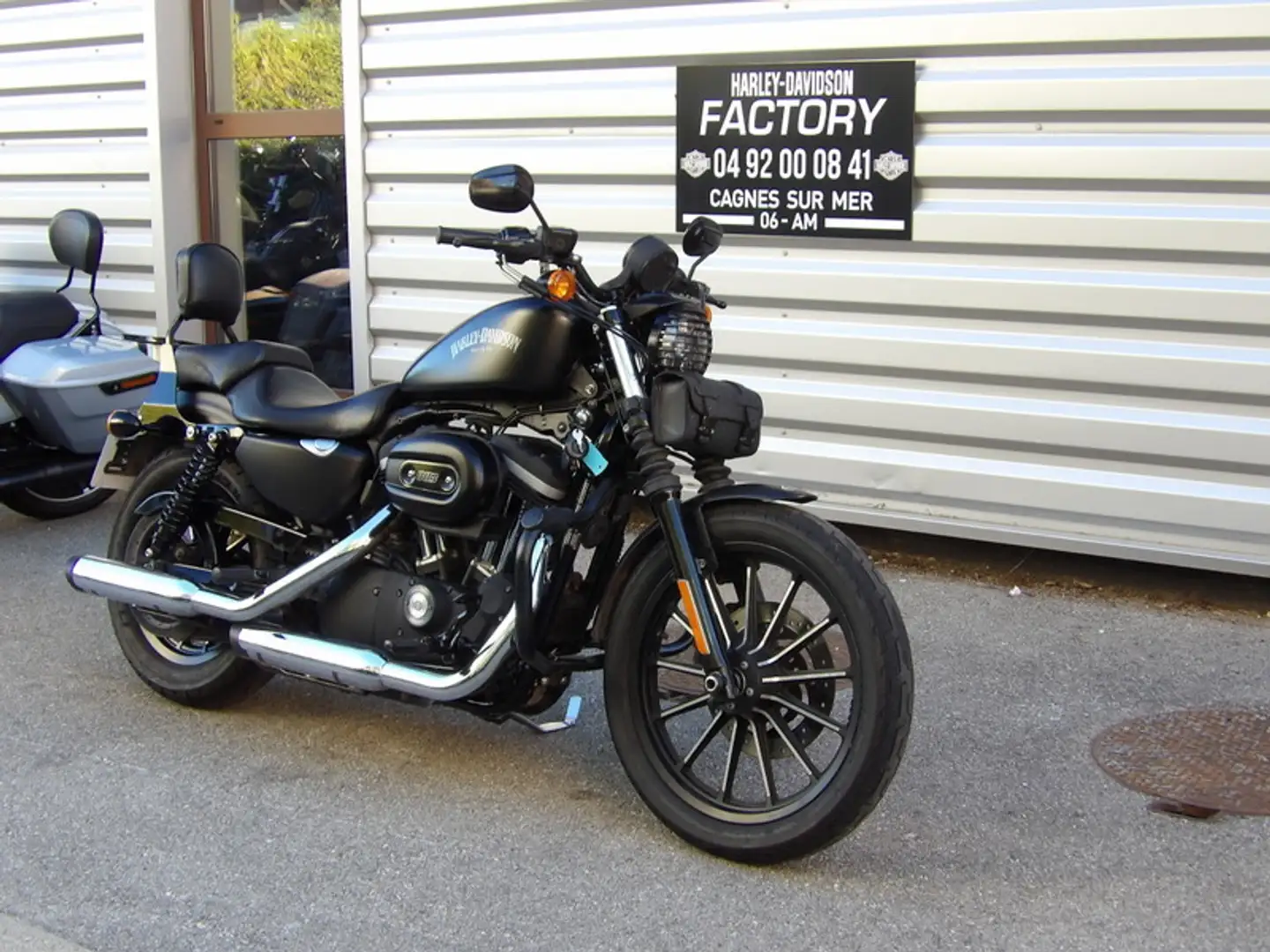 Harley-Davidson Sportster Noir - 2