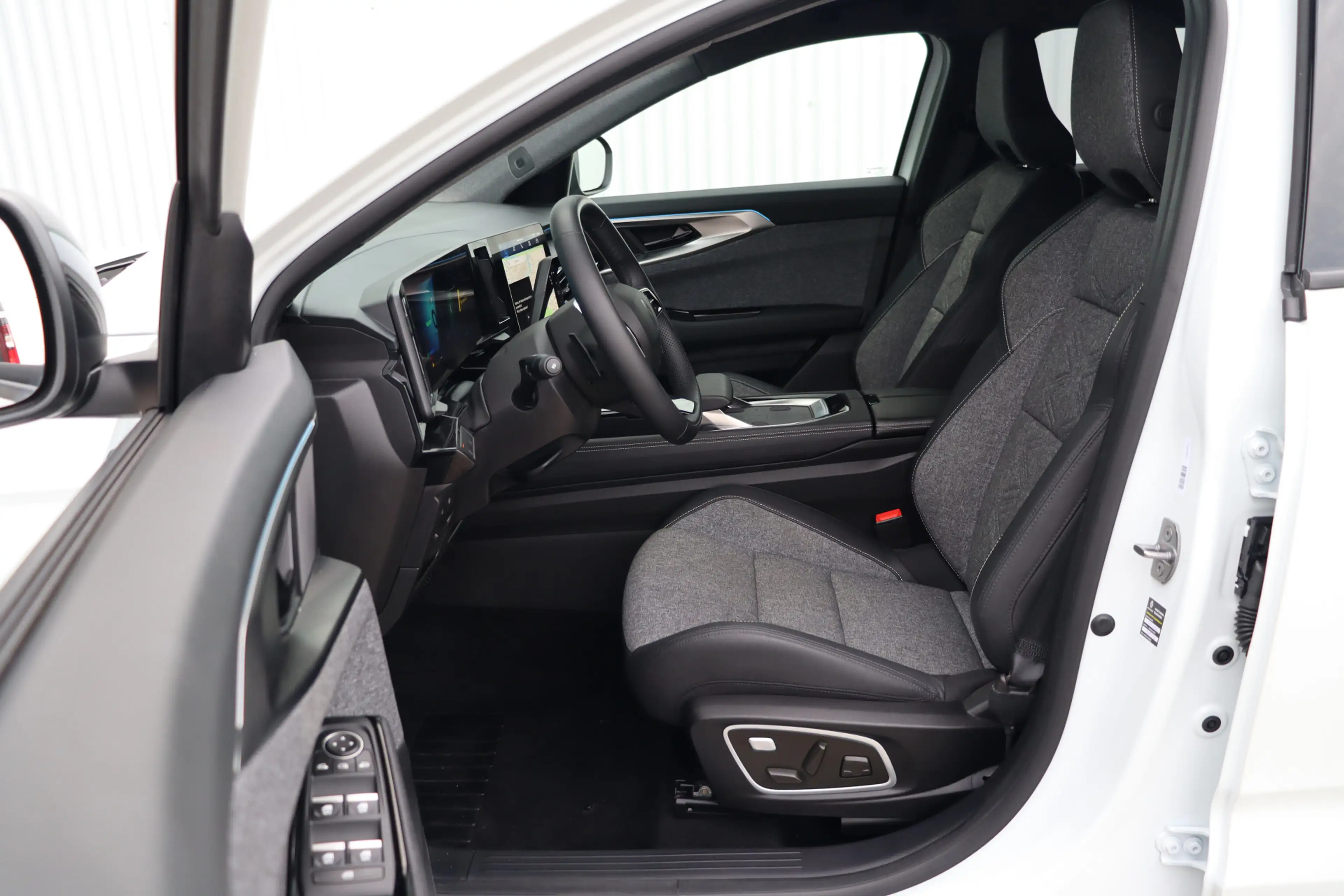 Renault Espace E-Tech full hybrid 200 techno 7p. | Adap. Cruise | — photo 7