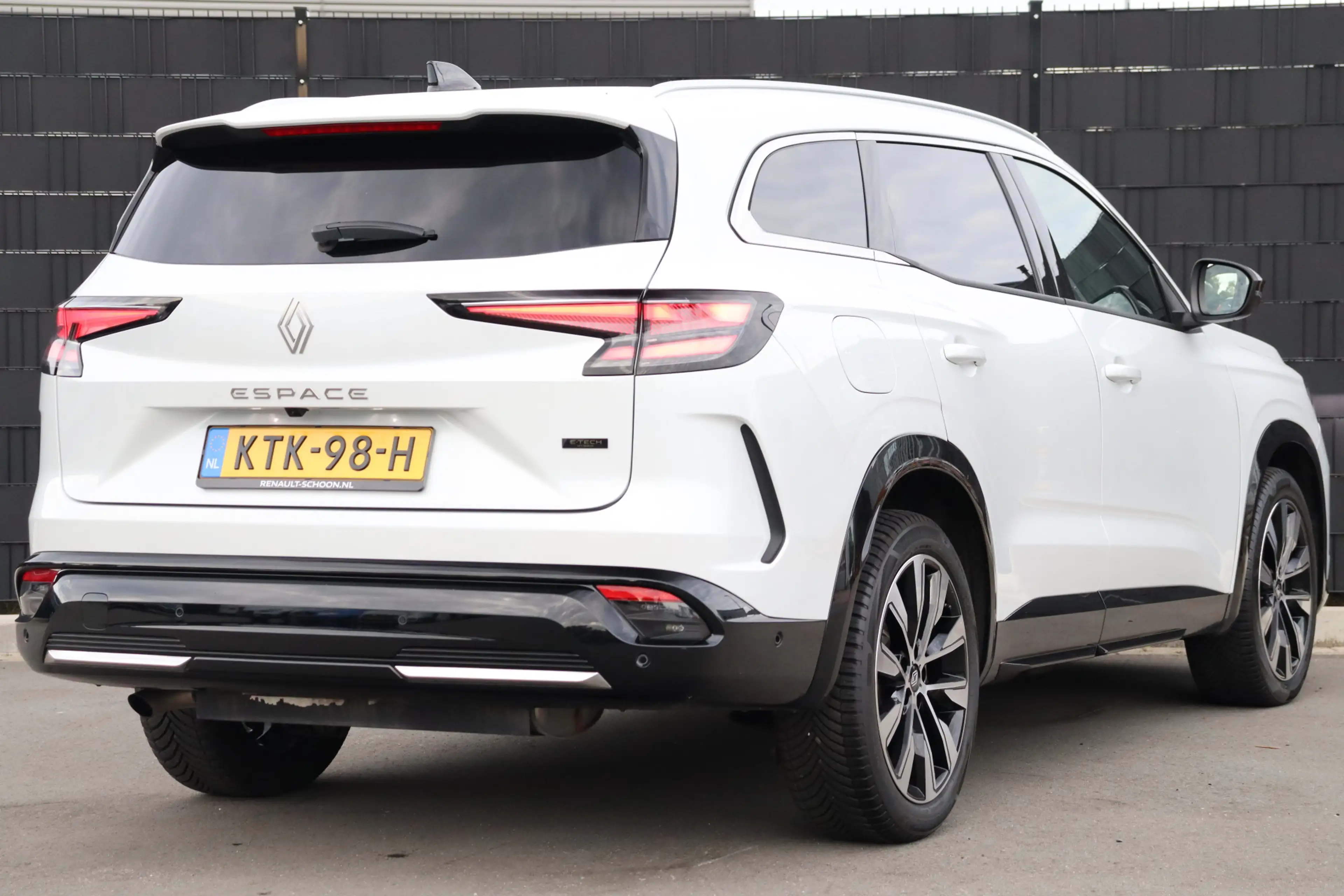 Renault Espace E-Tech full hybrid 200 techno 7p. | Adap. Cruise | — photo 4