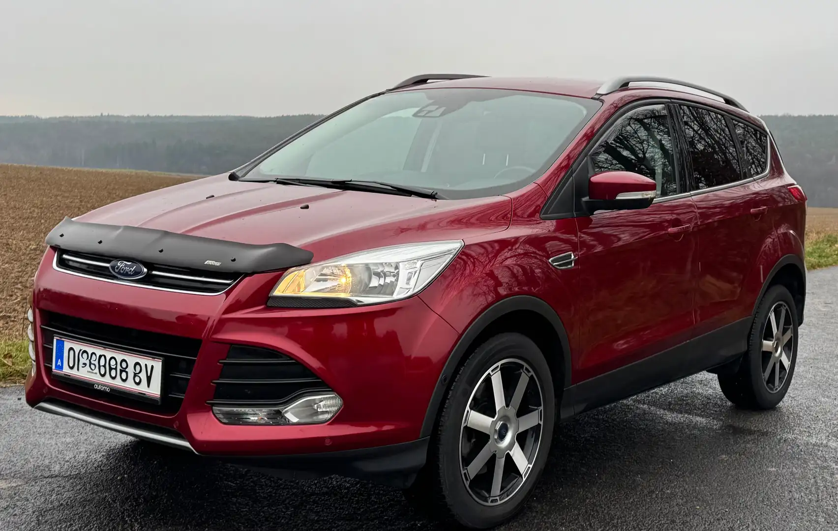 Ford Kuga Kuga 2,0 TDCi Titanium Titanium Rot - 1