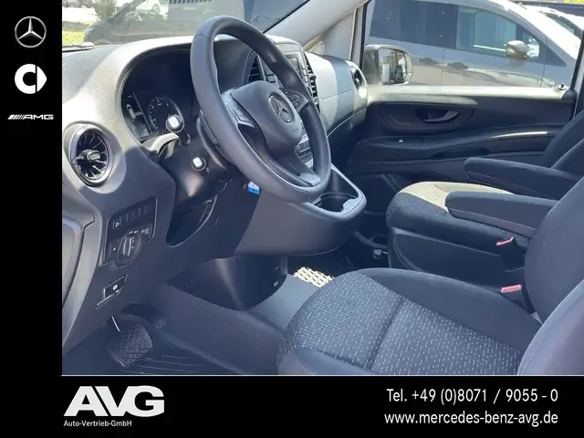 Mercedes-Benz Vito view 10
