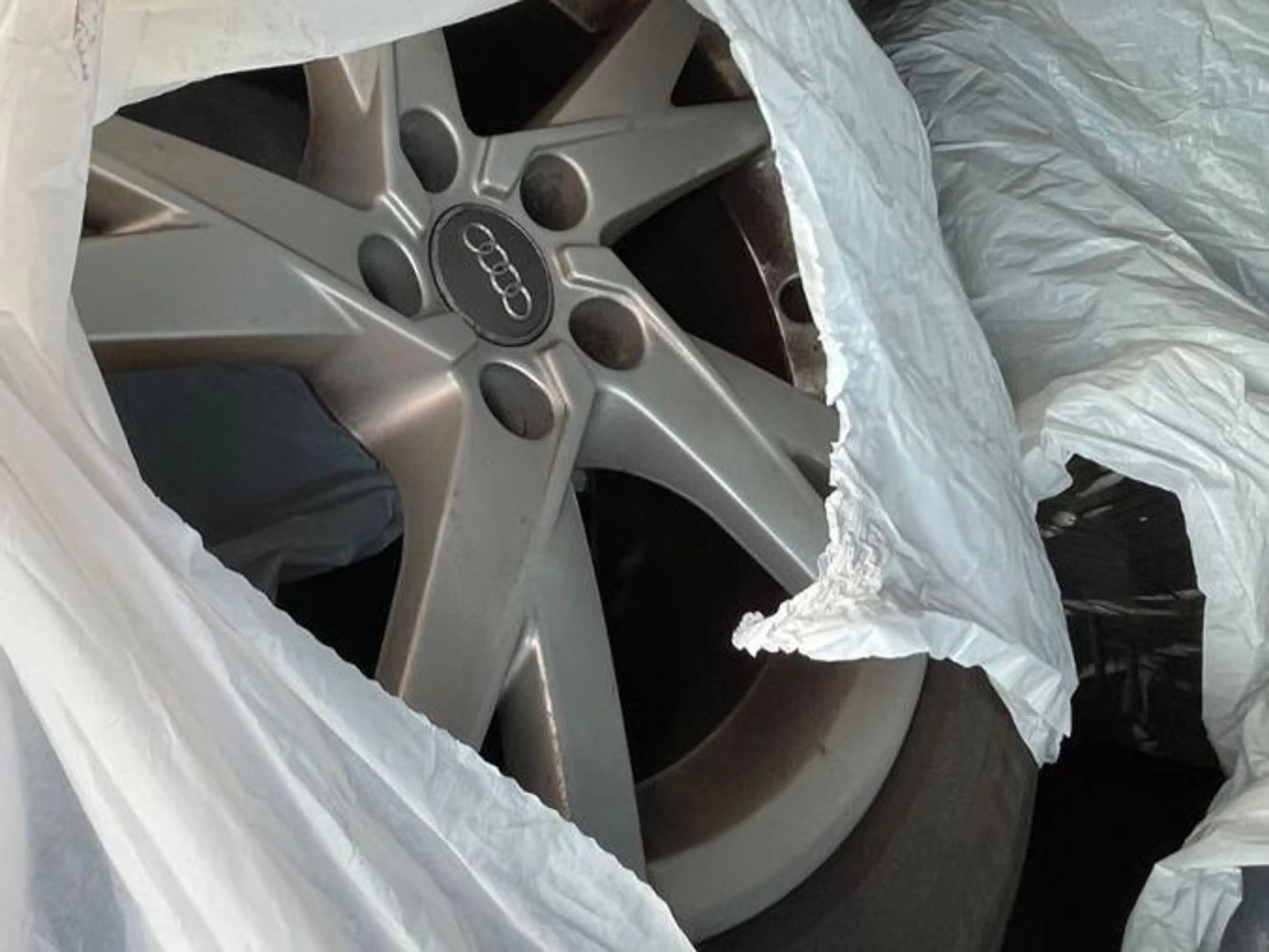 Audi A4 Avant Sport Ultra/19"/AHK/2. Hand — photo 22
