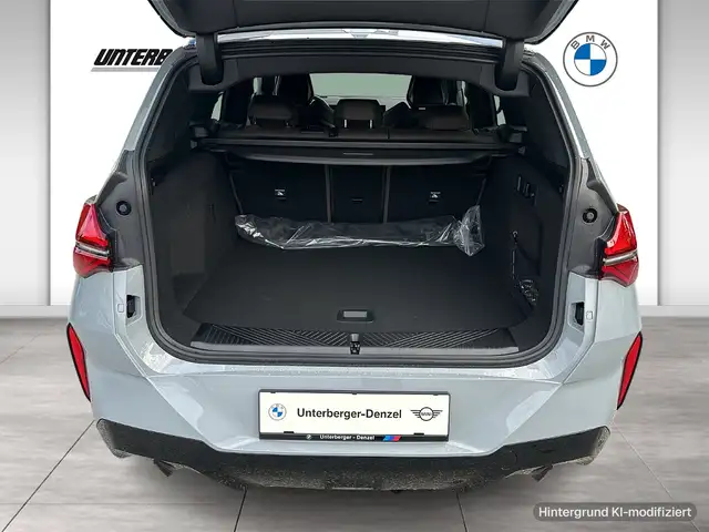 BMW X3 view 13