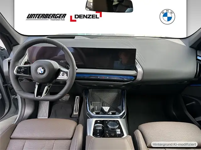 BMW X3 view 8