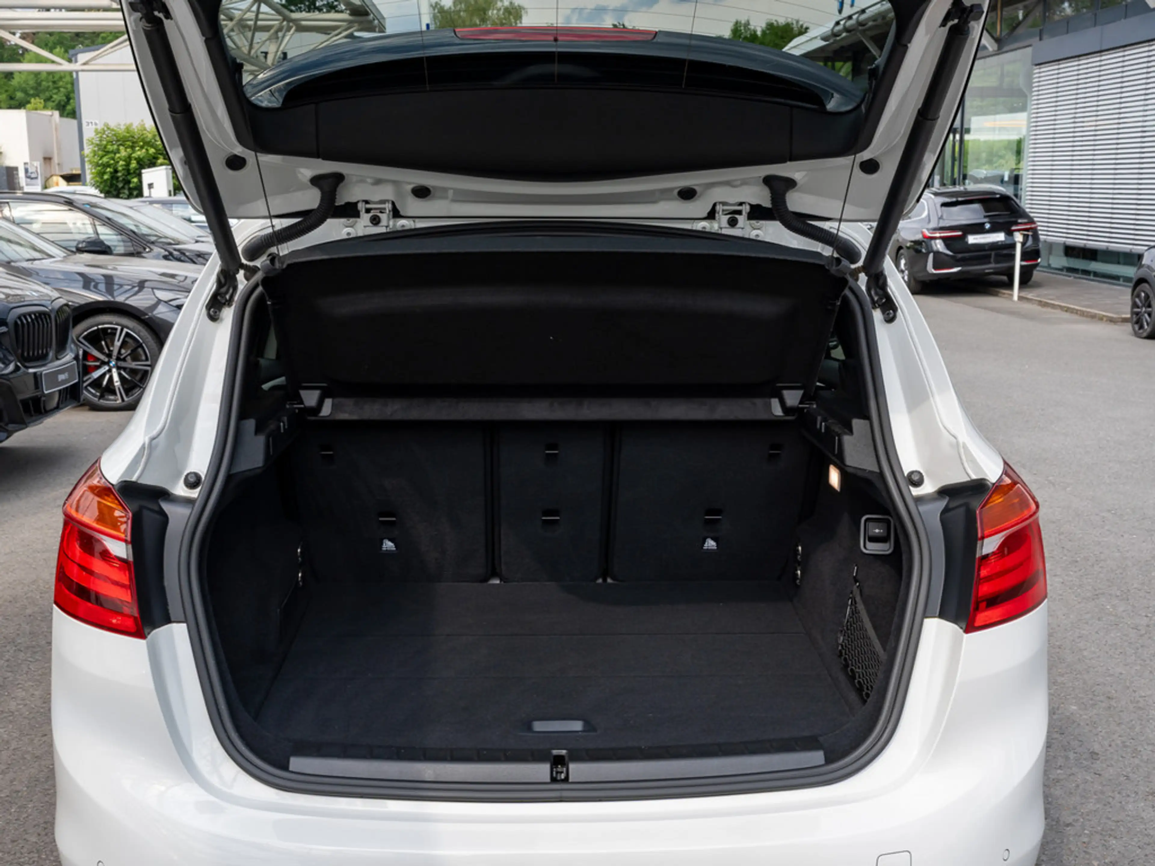 BMW 216 Active Tourer Advantage FACEL. LED SHZ — photo 9