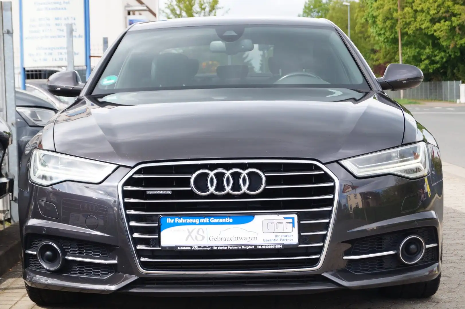 Audi A6 Limousine 3.0 TDI quattro S-Line aus 2.Hand! Grau - 2
