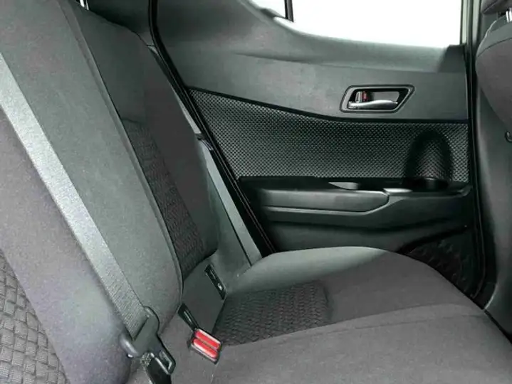 Toyota C-HR 125H Advance Connect 2023, foto 11