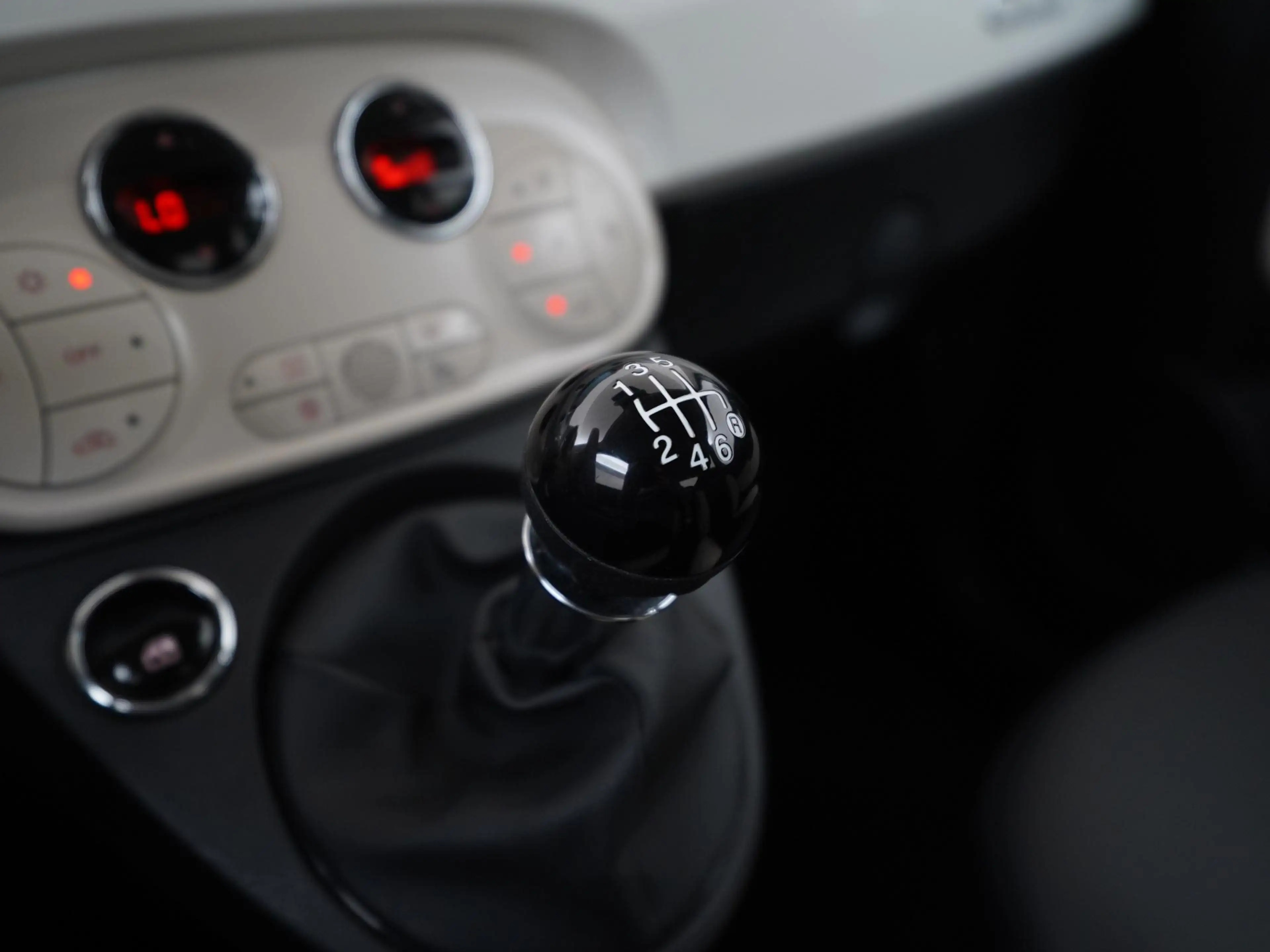 Fiat 500C 1.0 Hybrid Dolcevita | Navigatie | Apple/Android C — photo 10