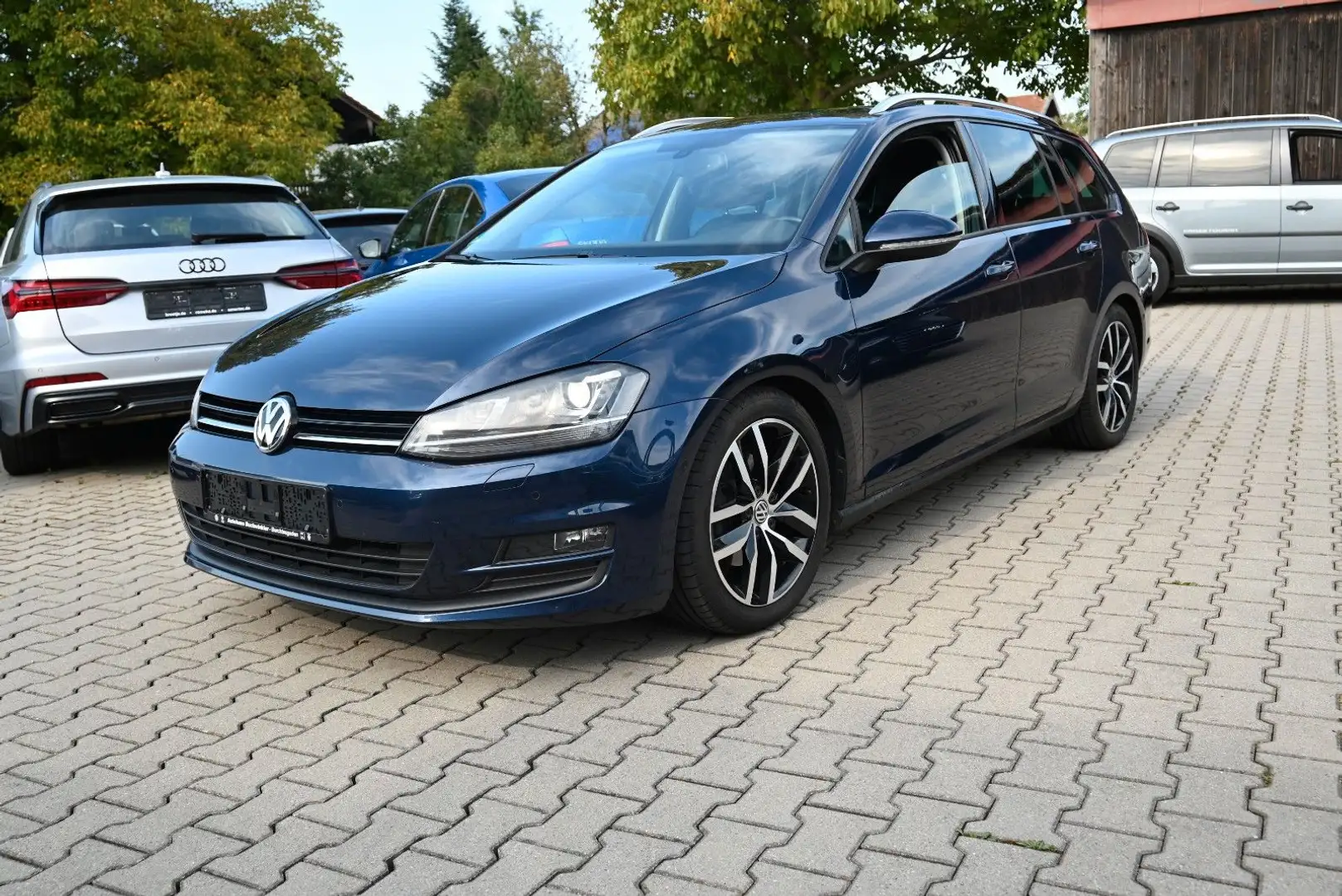 Volkswagen Golf VII Variant Highline/AHK/Xenon/Teilleder Blau - 2