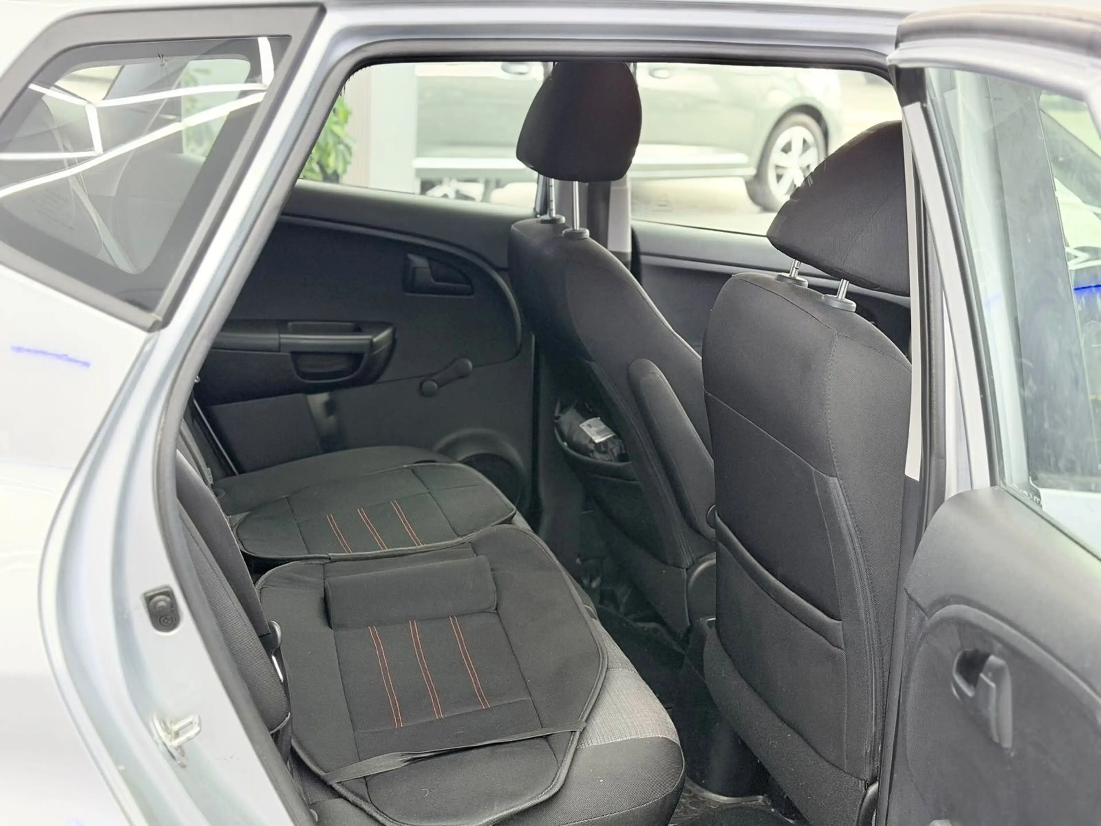 Kia Venga 1.6-Automatik — photo 10