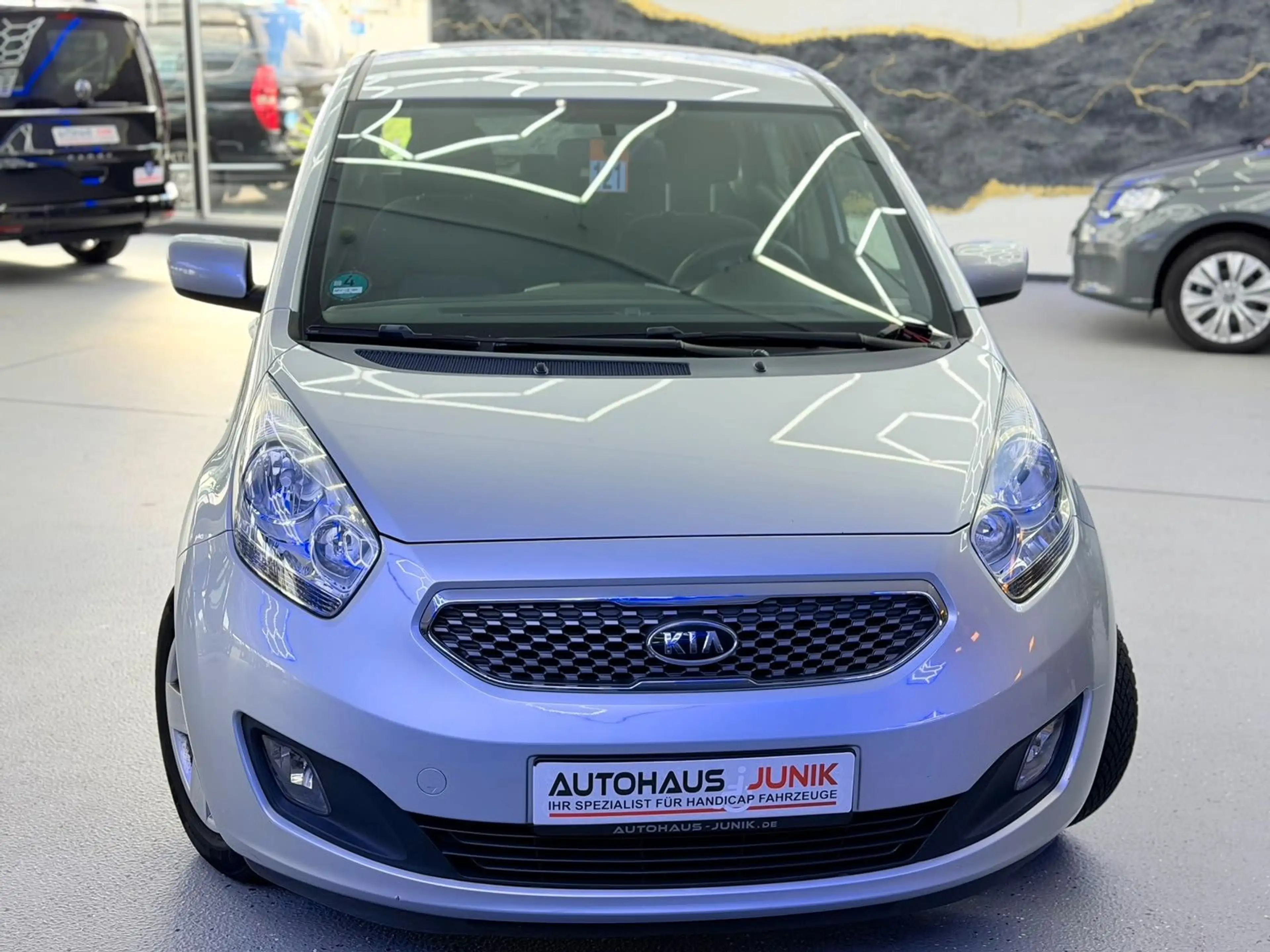 Kia Venga 1.6-Automatik — photo 3
