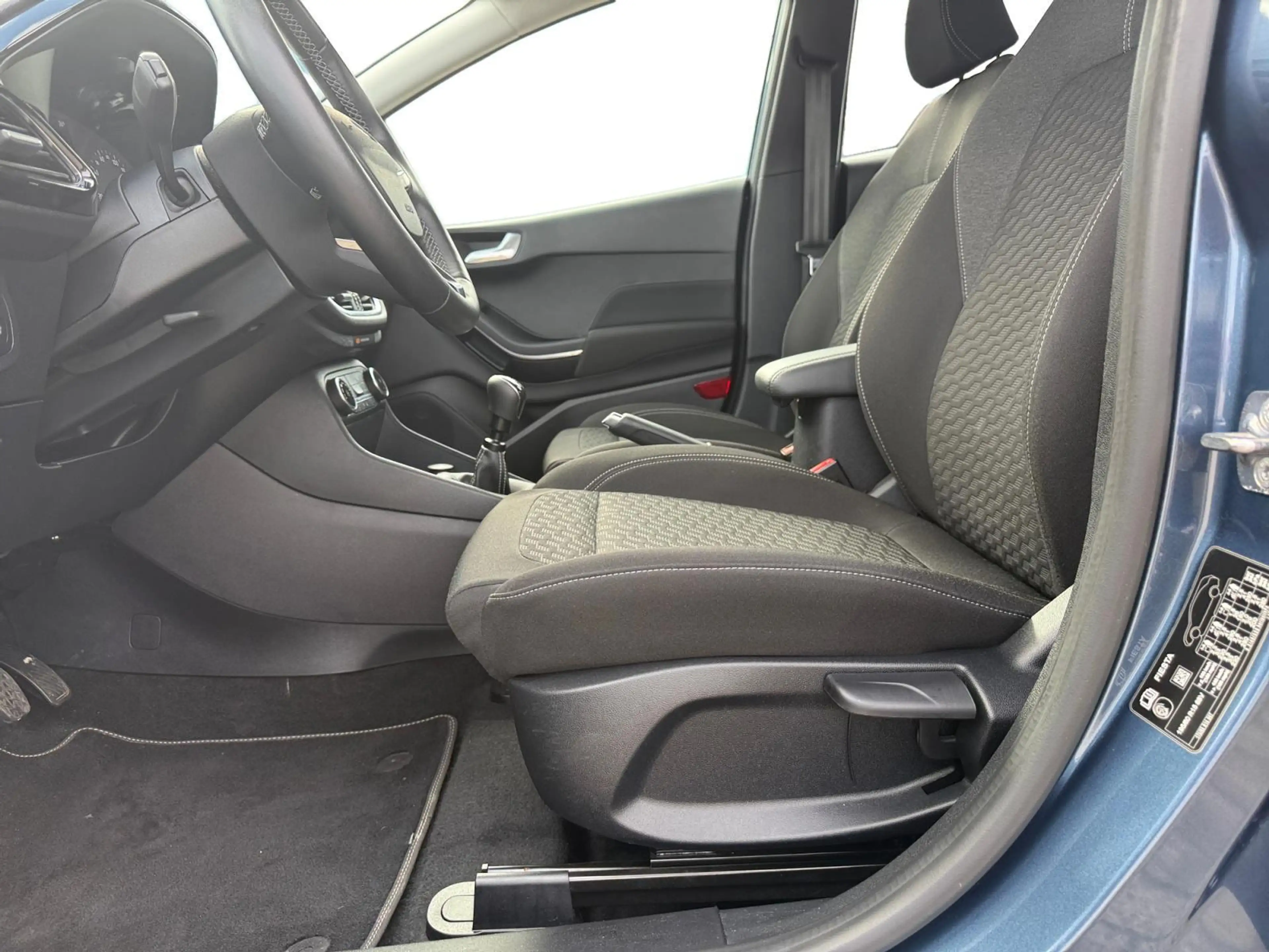 Ford Fiesta 1.0 EcoBoost Hybrid Titanium WinterPack | Parkeers — photo 9