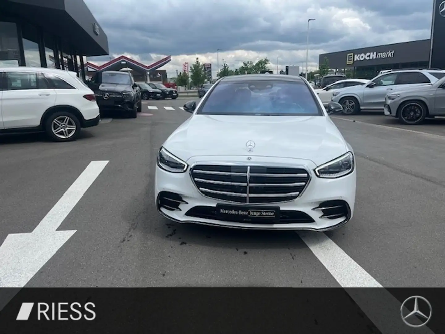 Mercedes-Benz S 580 4M L AMG Sport Night Pano Sitzkl Massage HUD Blanc - 2