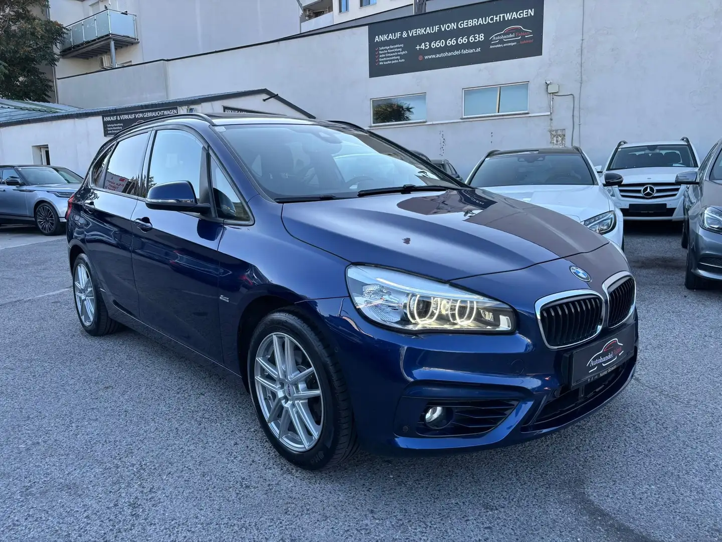 BMW 218 d Active Tourer Sport Line Autom. 150PS Bleu - 1