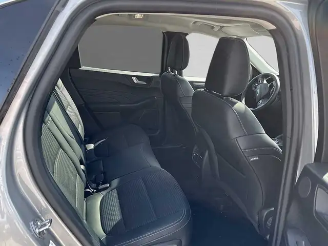 Ford Kuga view 5