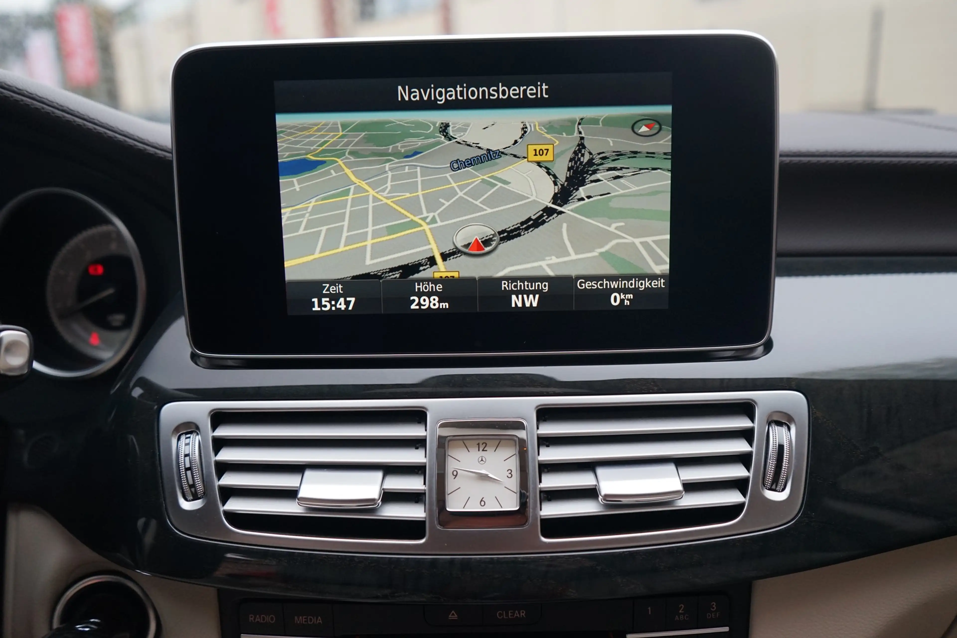 Mercedes-Benz CLS 400 4Matic LED Navi Sitzheizung Leder Kamera — photo 7