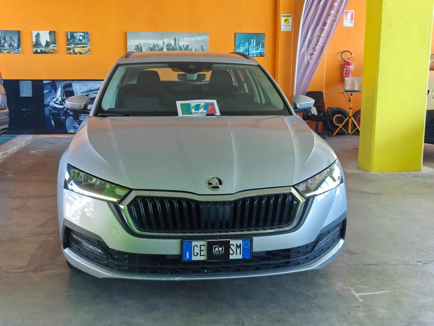 Skoda Octavia 1.5 g-tec Executive 130cv dsg Grigio - 2