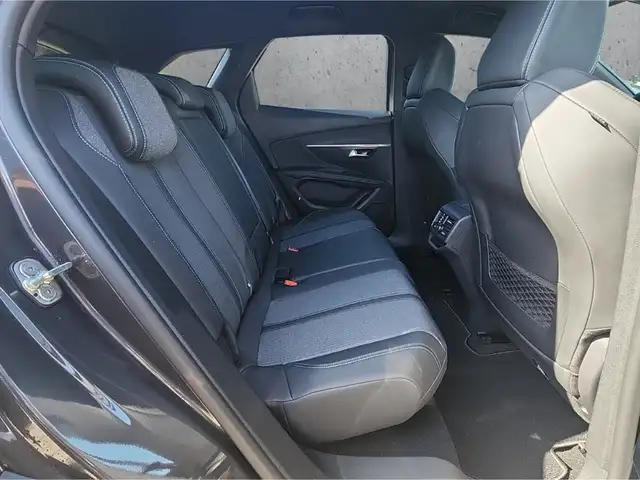 Peugeot 3008 view 14