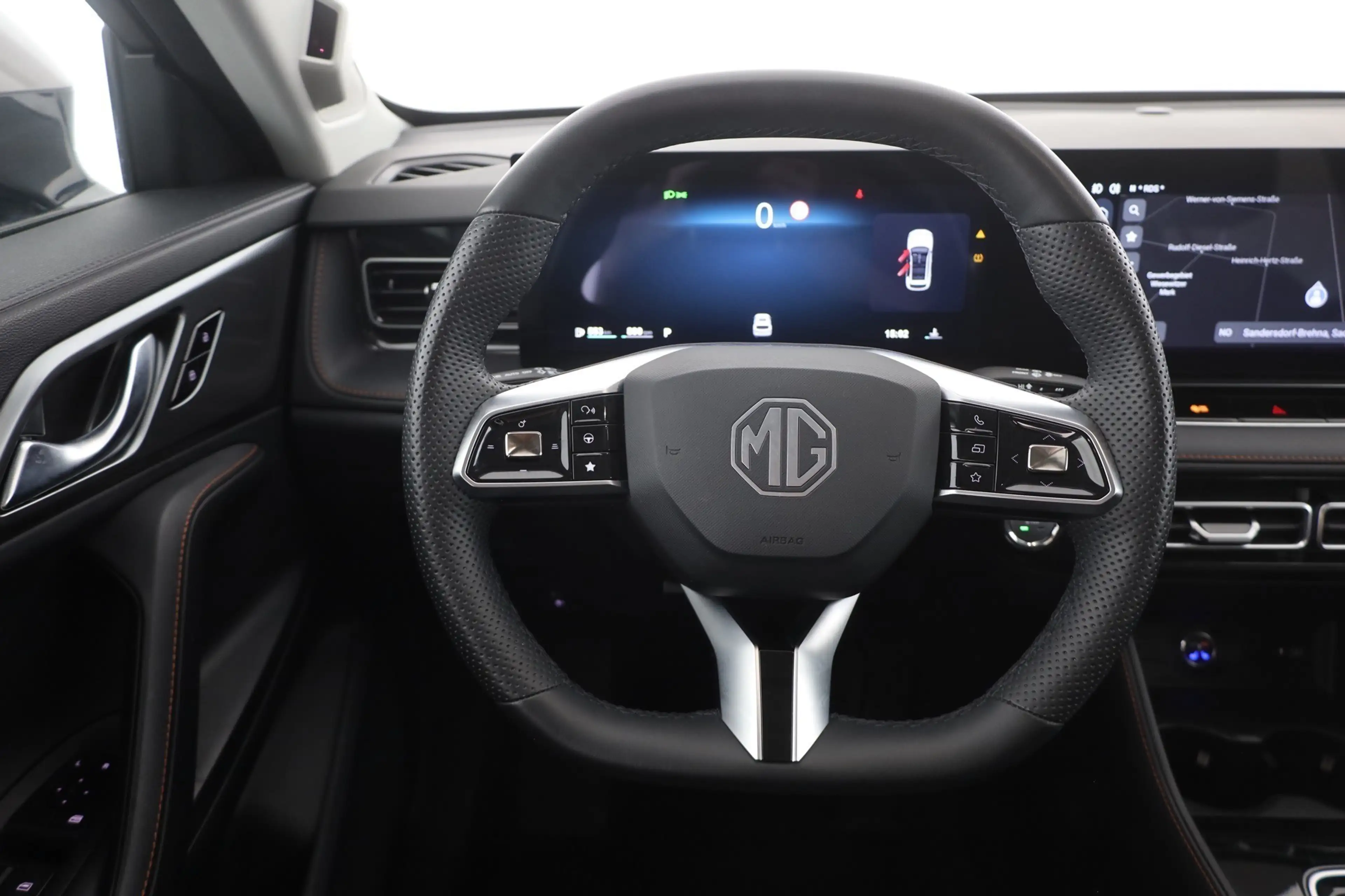 MG HS 1.5 T-GDI Hybrid+ Luxury Aut. LED ACC 306° — photo 14