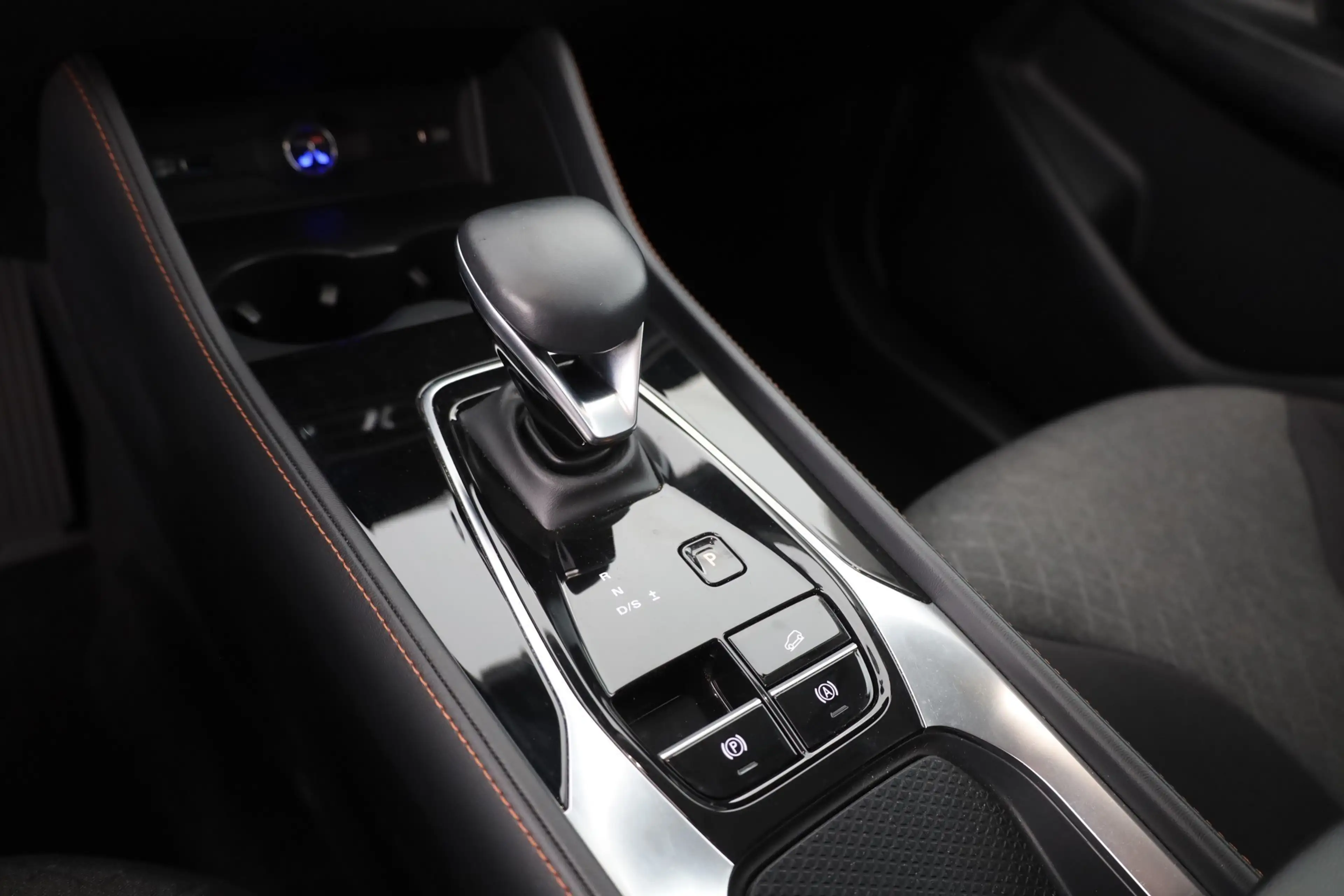 MG HS 1.5 T-GDI Hybrid+ Luxury Aut. LED ACC 306° — photo 13