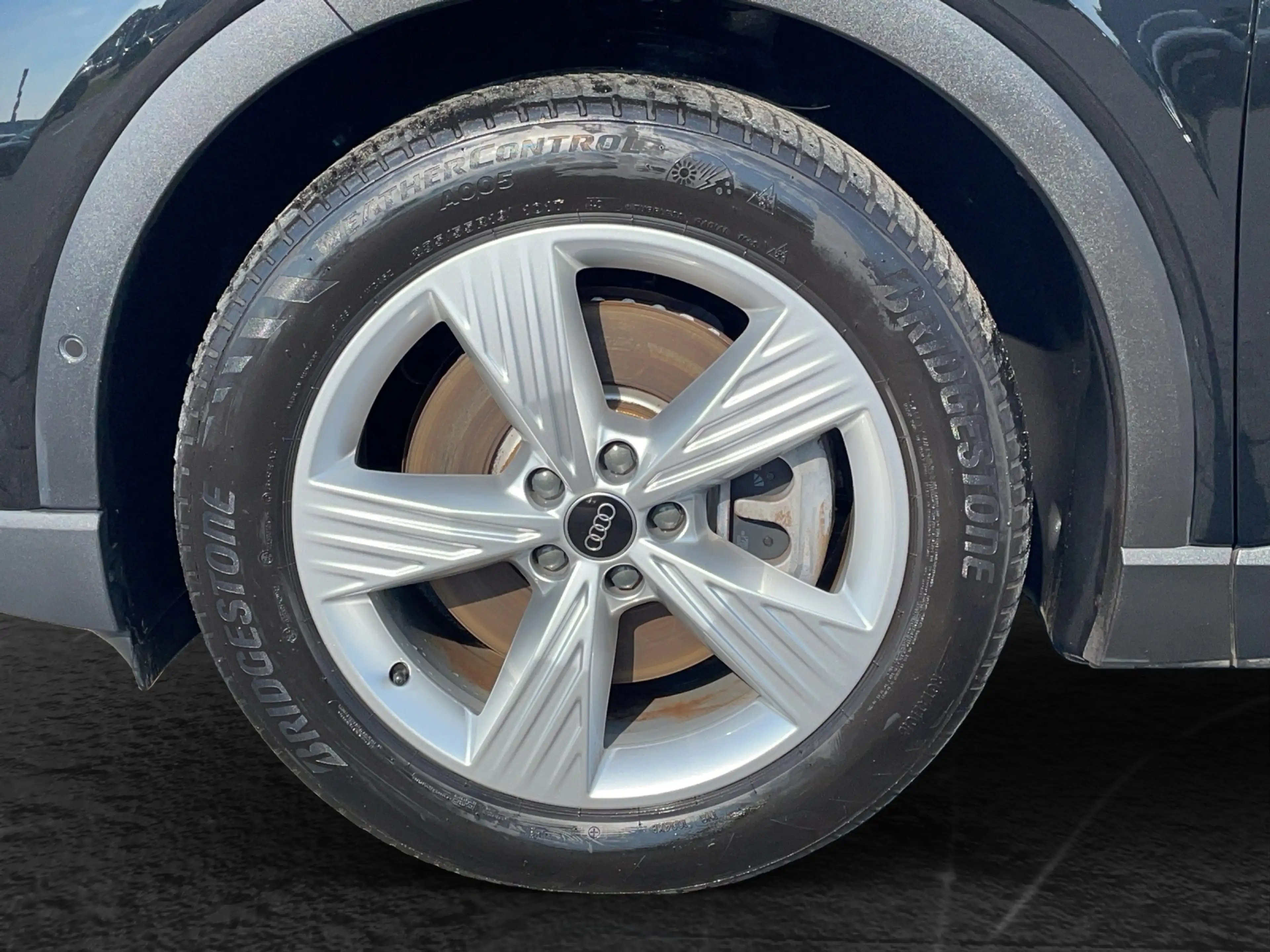 Audi e-tron — photo 5
