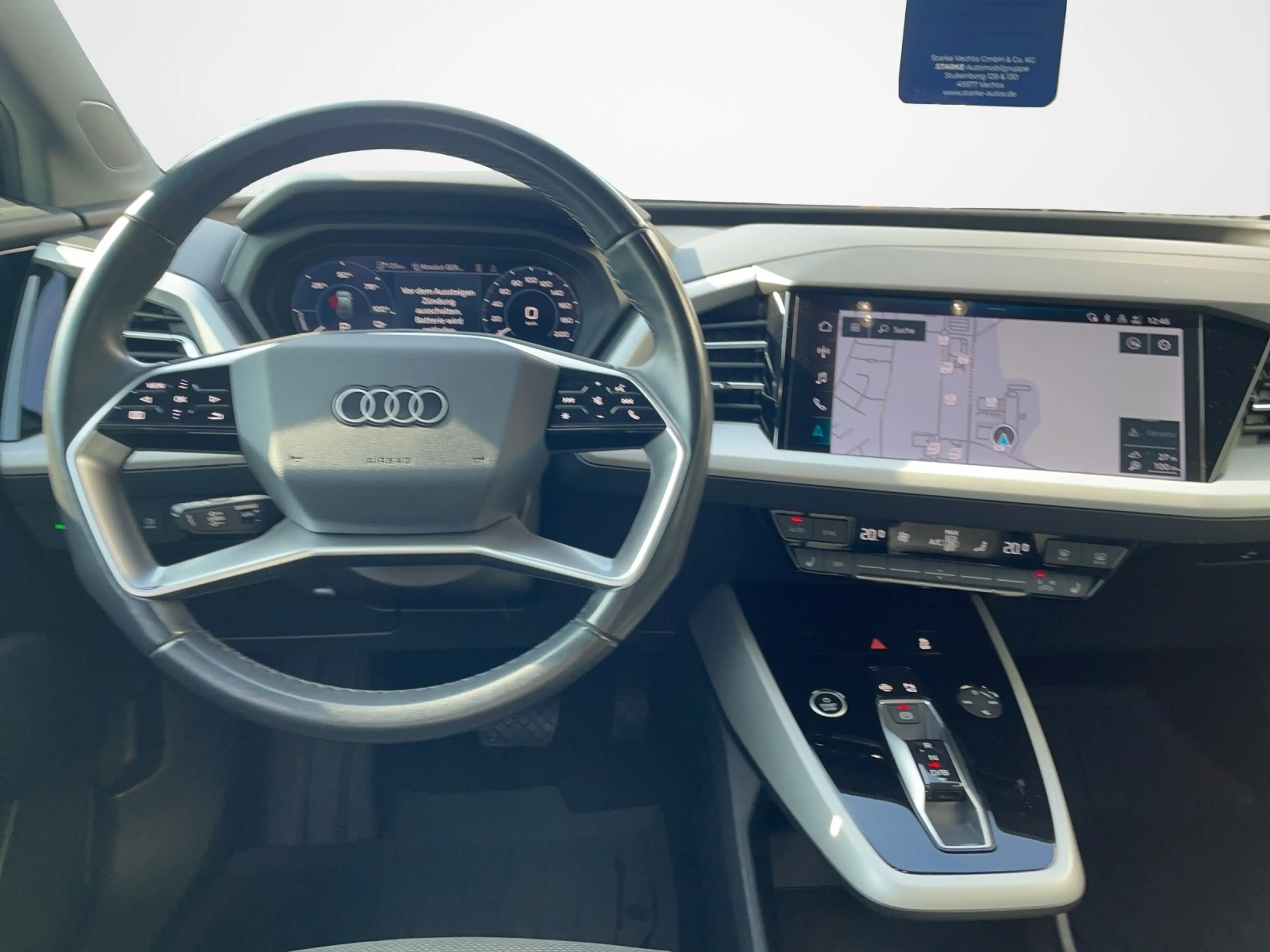 Audi e-tron — photo 8