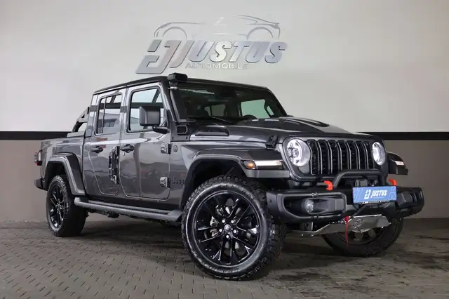 Jeep Gladiator NightHawk 4x4/APPLE/KAMERA/AHK/ACC/R20