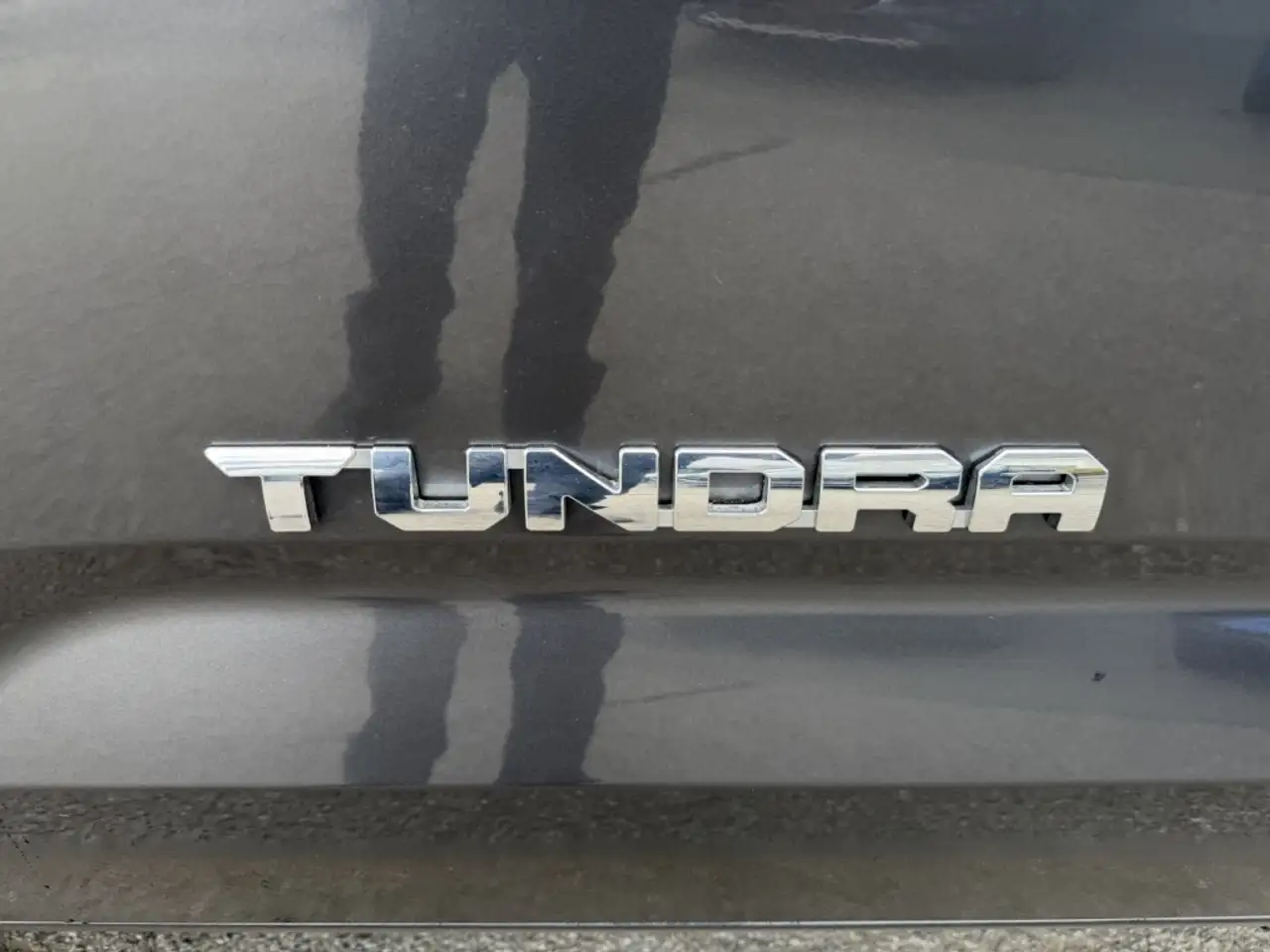 Toyota Tundra снимка Toyota Tundra