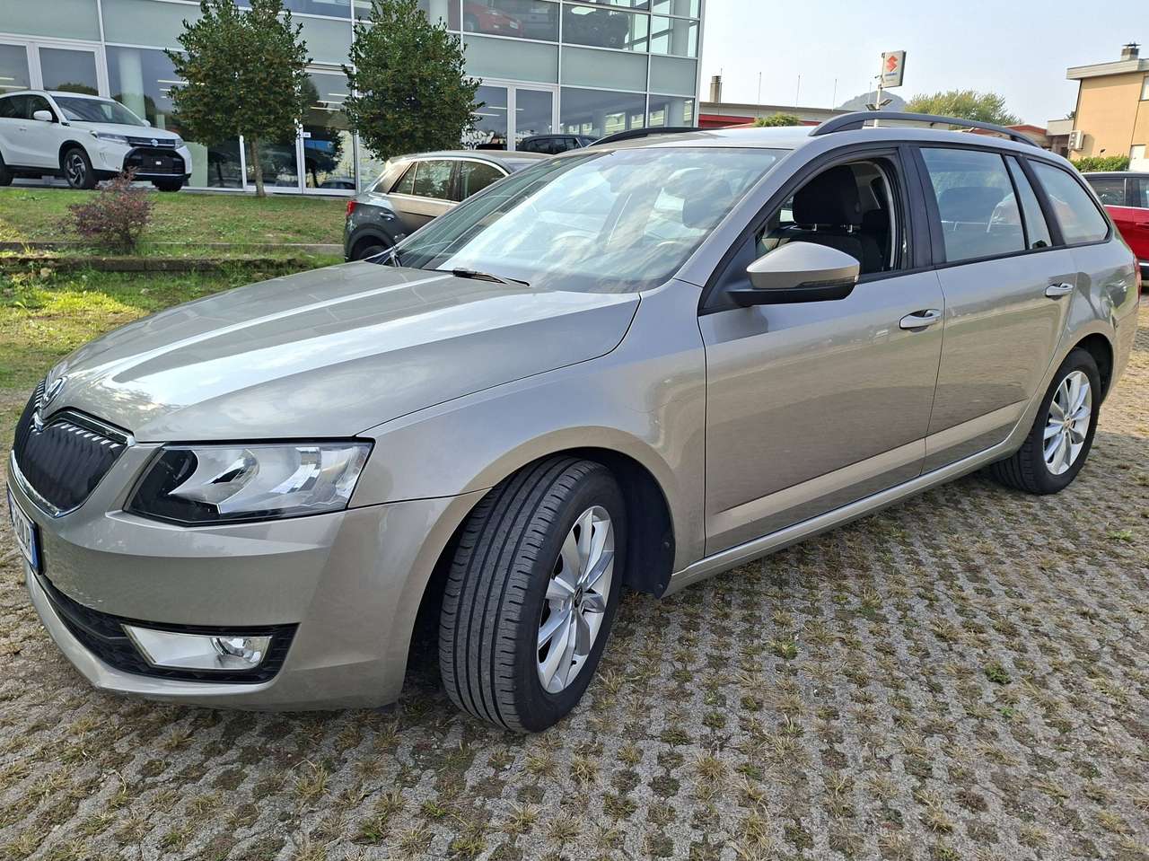 Skoda Octavia Wagon 1.6 tdi cr Ambition 105cv 4MOTION 4x4 UNIPROPRIETARIO