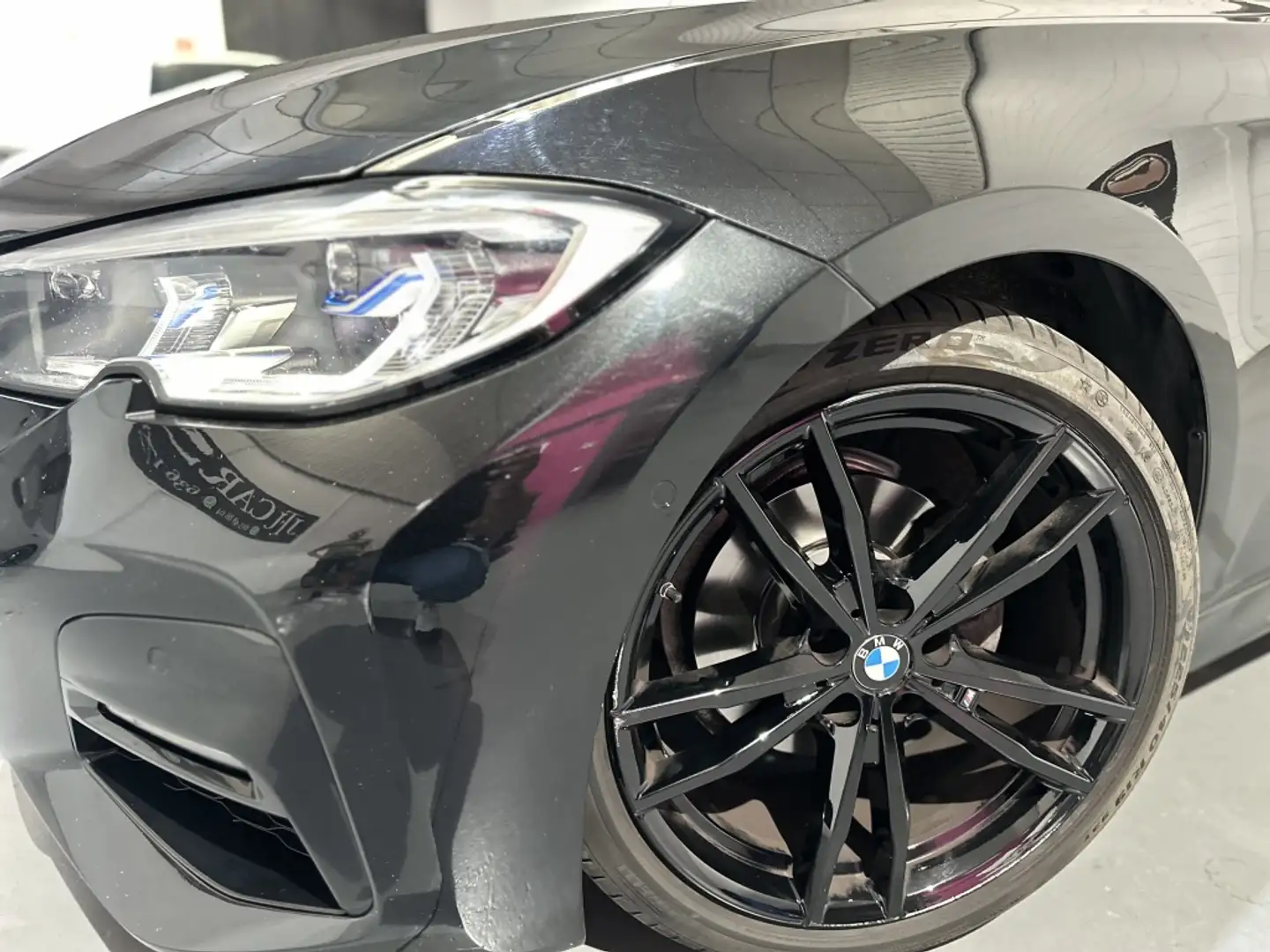 BMW 330 330dA xDrive Touring Negro - 2