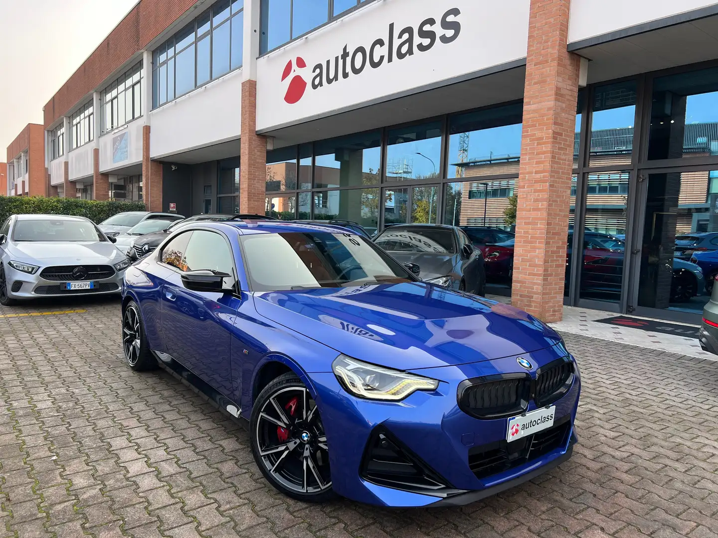 BMW M2 Serie 2 G42 Coupe M240i Coupe xdrive FULL Blau - 1