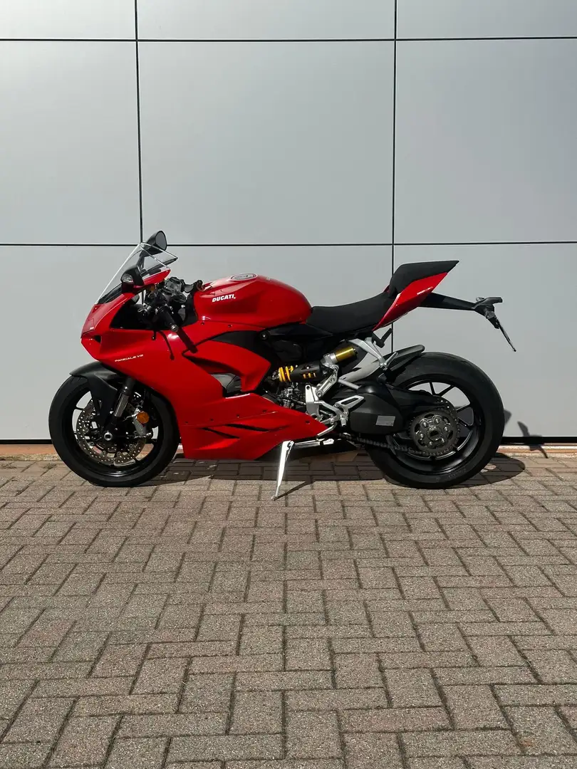 Ducati Panigale V2 - 2