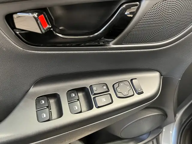 Hyundai Kona view 18
