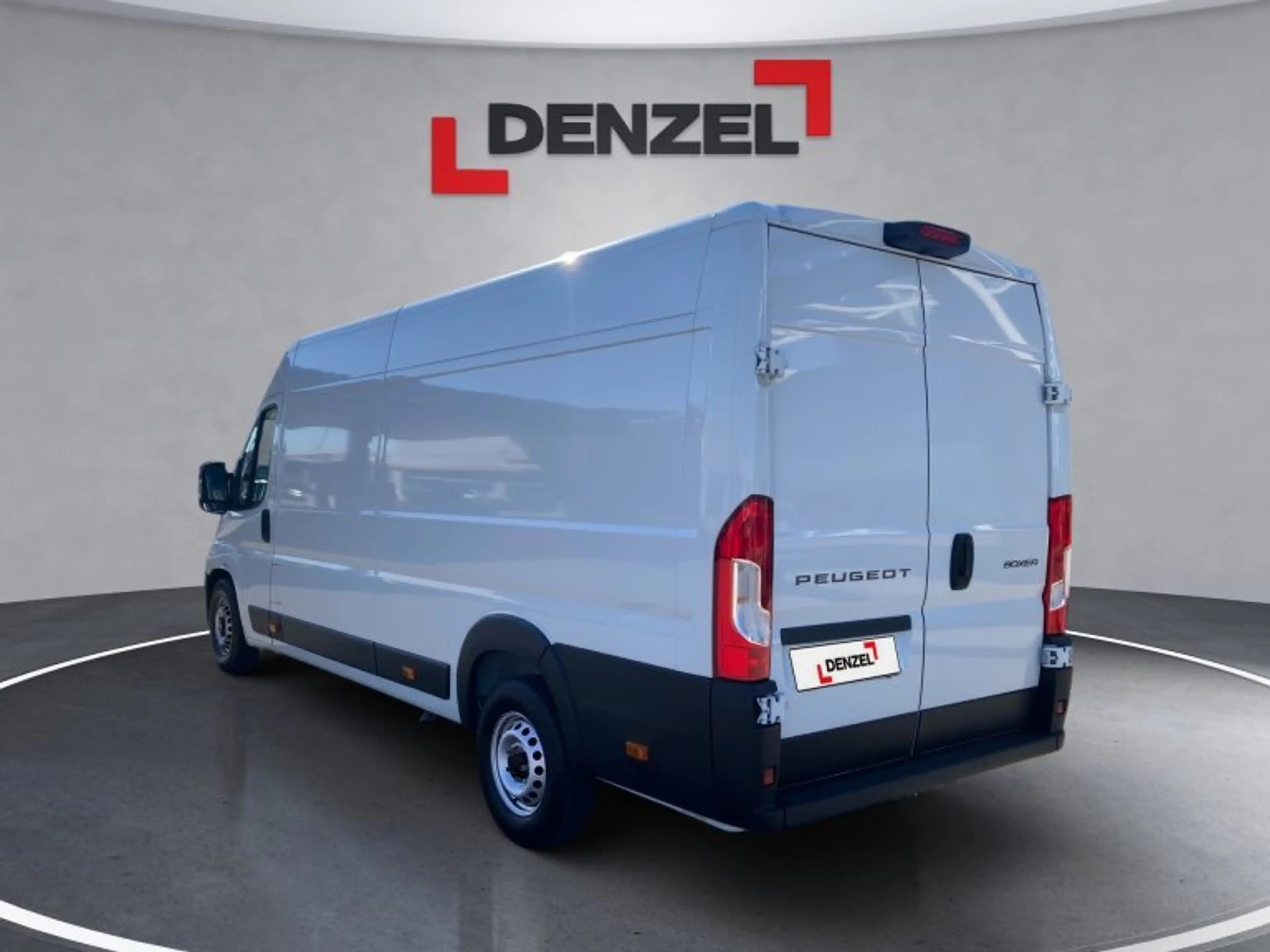 Peugeot Boxer 35+ L4H2 BlueHDi 140 S&S — photo 3