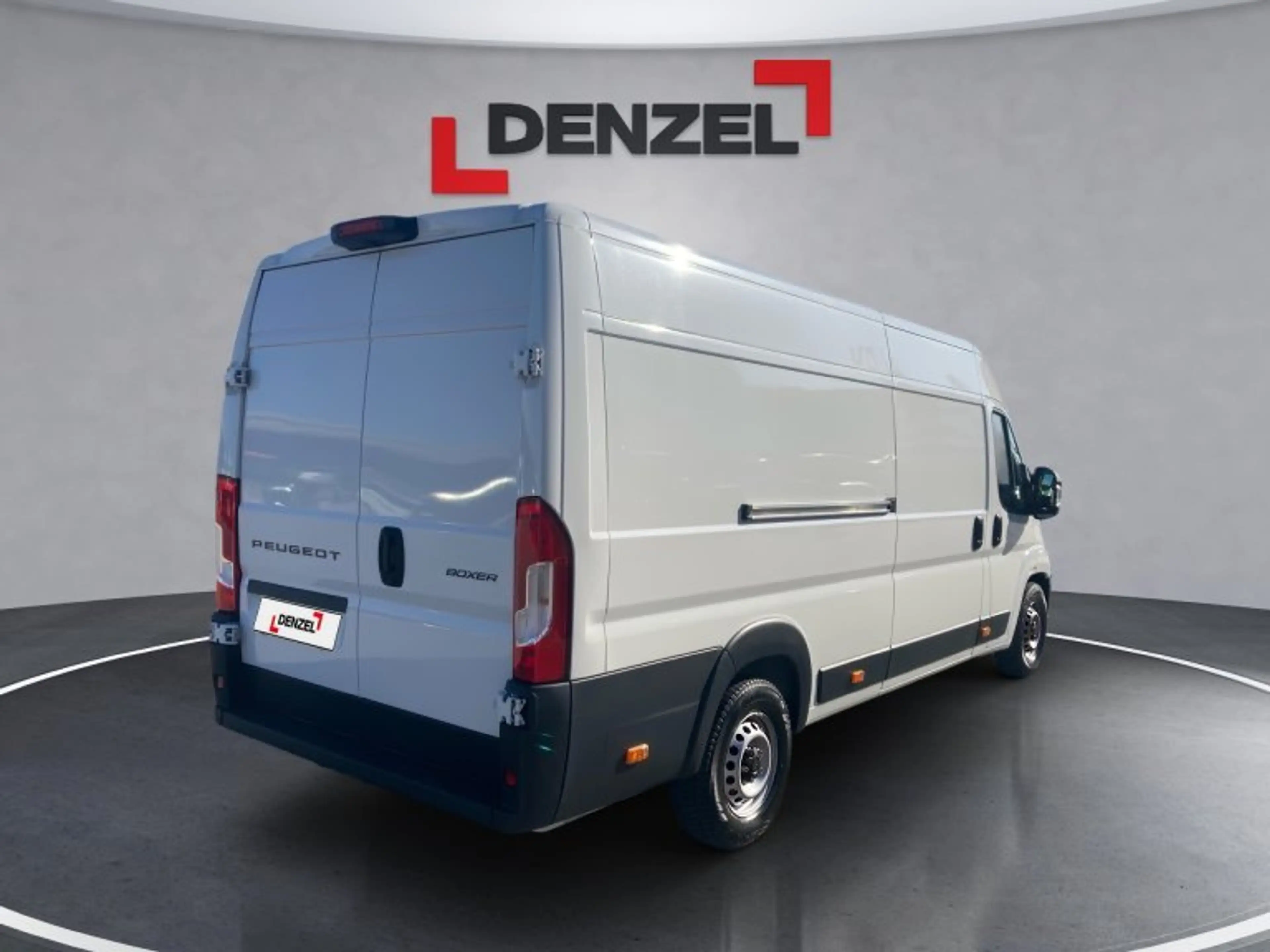 Peugeot Boxer 35+ L4H2 BlueHDi 140 S&S — photo 4