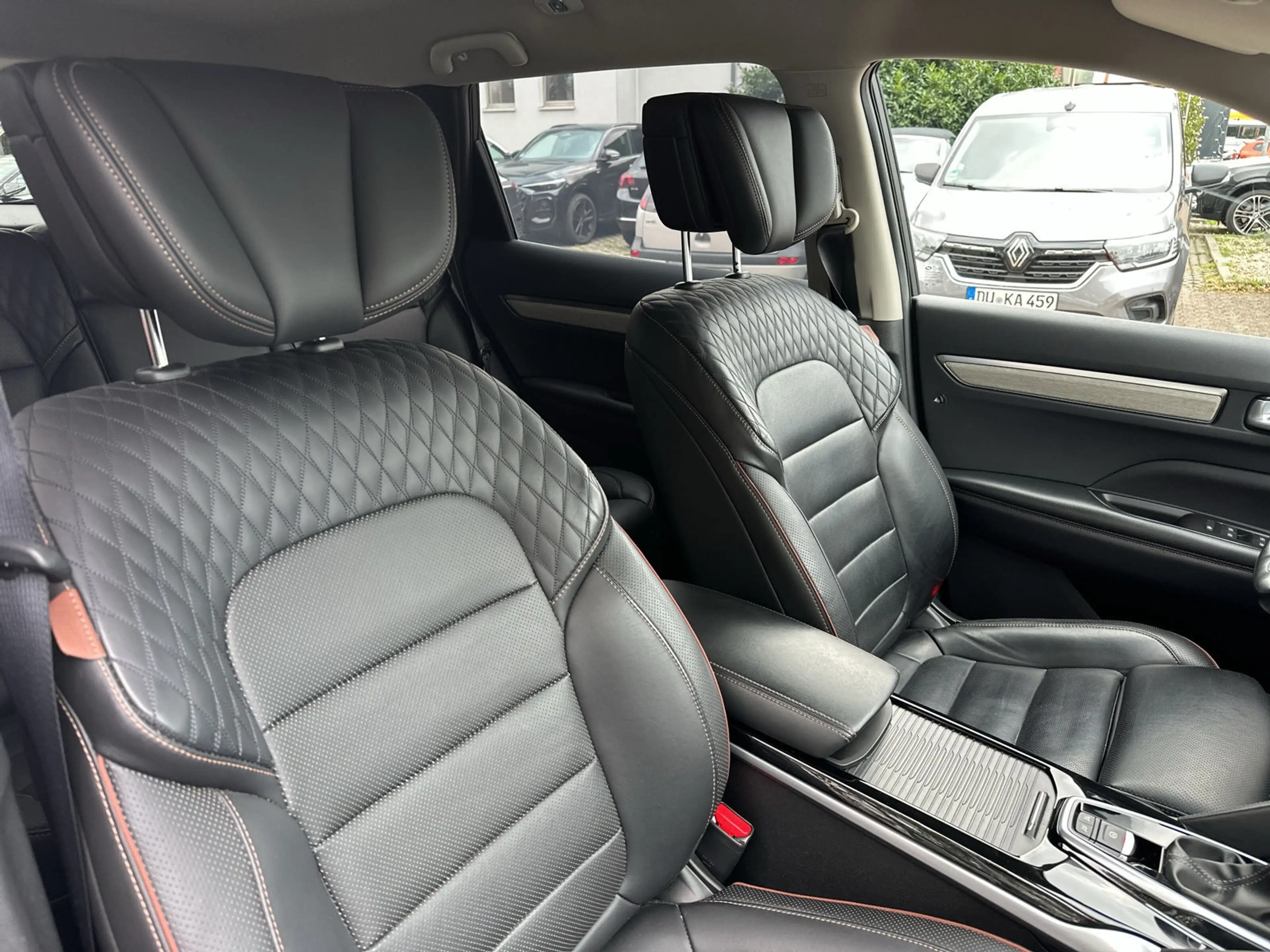 Renault Koleos Initiale Paris 4WD 2.0 BLUE dCi 185 FAP — photo 13