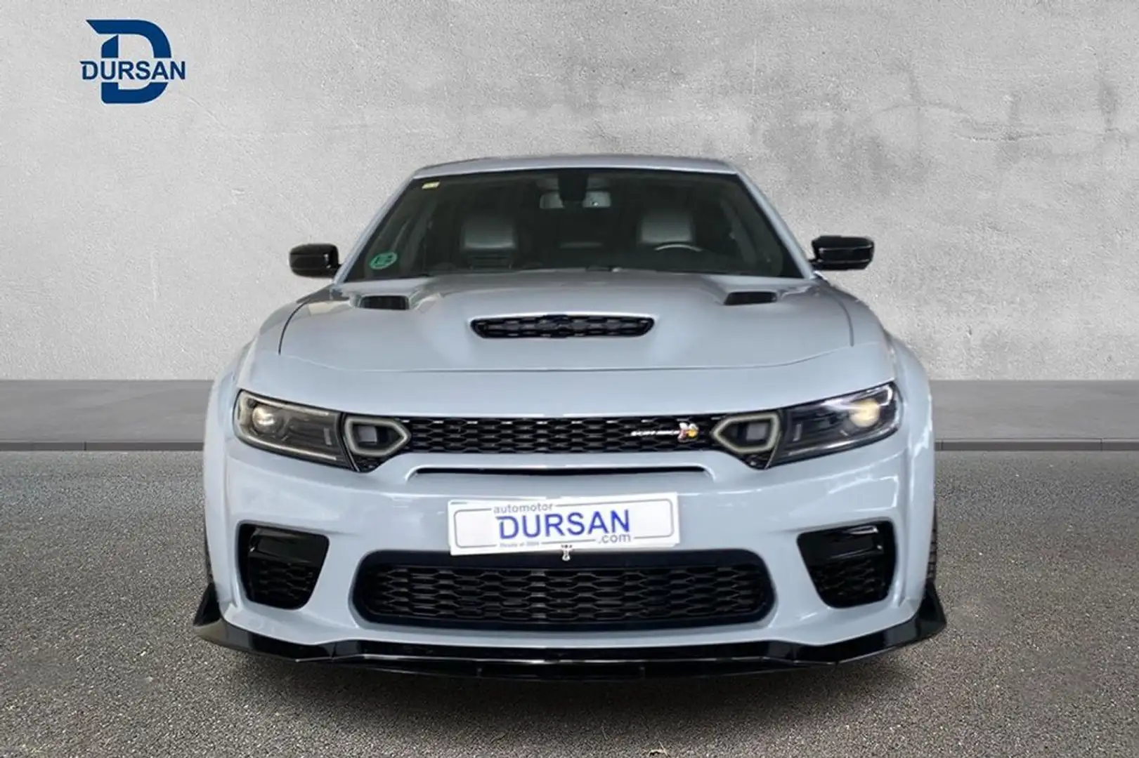 Dodge Charger RT Scat Pack Widebody Gris - 2