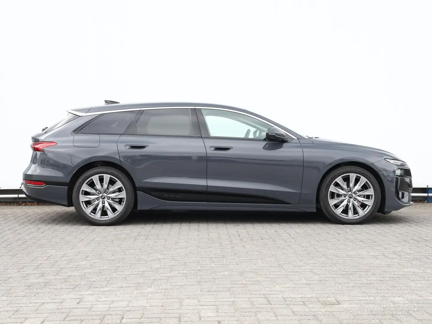 Audi A6 Avant e-tron edition 83 kWh | Sportstoelen | Trekh Grijs - 2